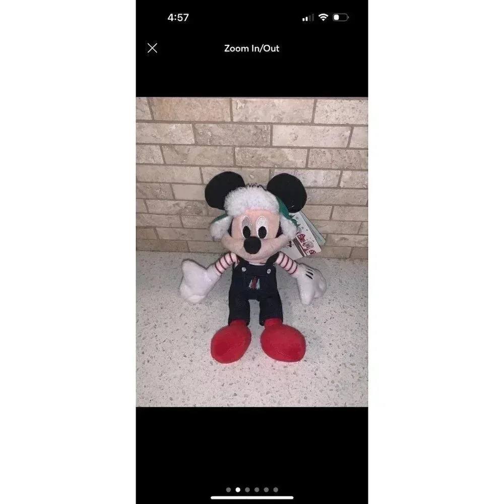Mickey Mouse‎ Christmas winter Disney store tags b36